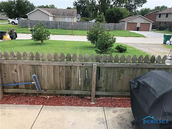 4th image of 7338-7340 Lunitas Ln