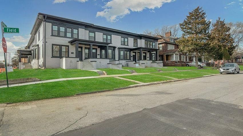 1st image of 7245 Kercheval Ave #B