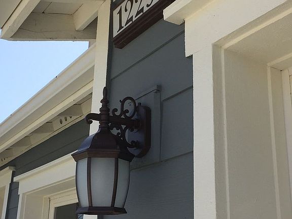 5th image of 1229 Parkview Dr
