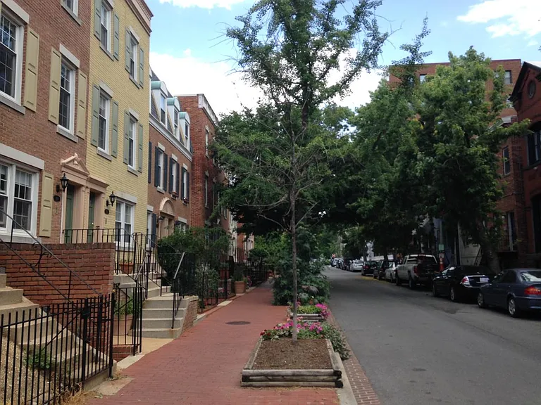1617 Corcoran St NW — Photo 14