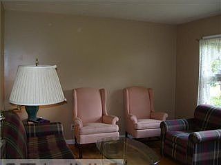 2nd image of 1843 Oak Ridge Rd