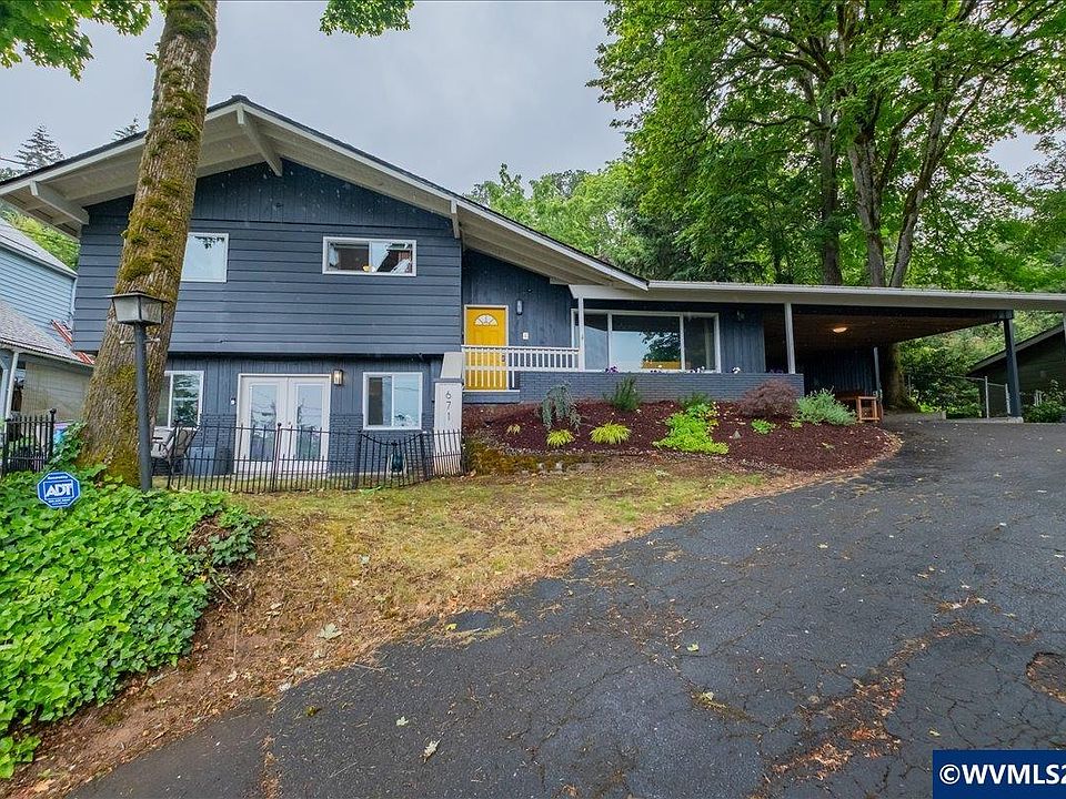 1st image of 671 Cascade Dr NW