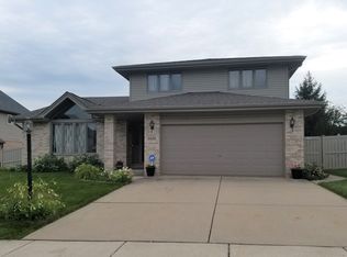 5425 Christopher Dr, Oak Forest, IL
