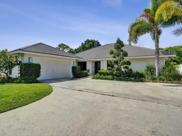 5569 Wind Drift Ln, Boca Raton, FL 33433