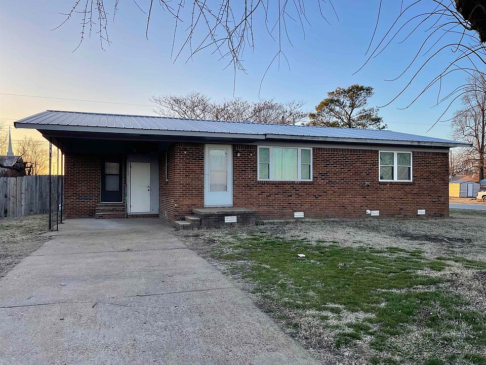 300 S Xrds, Hoxie, AR 72433 Zillow