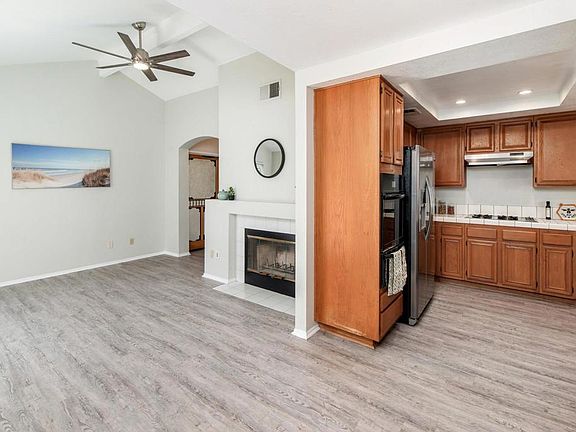 2nd image of 740 Breeze Hill Rd APT 170