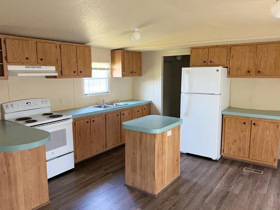 31812 Waller Tomball Rd #6