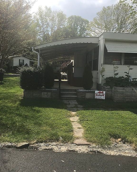 1st image of 49 Half Way Tree Ln