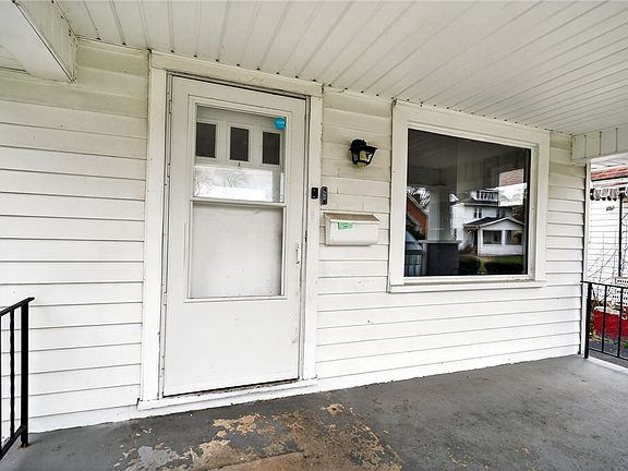 3rd image of 214 Geneva Rd