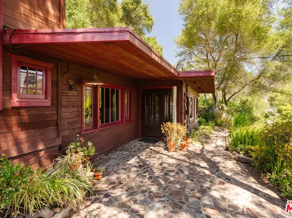 19559 Cave Way, Topanga, CA 90290