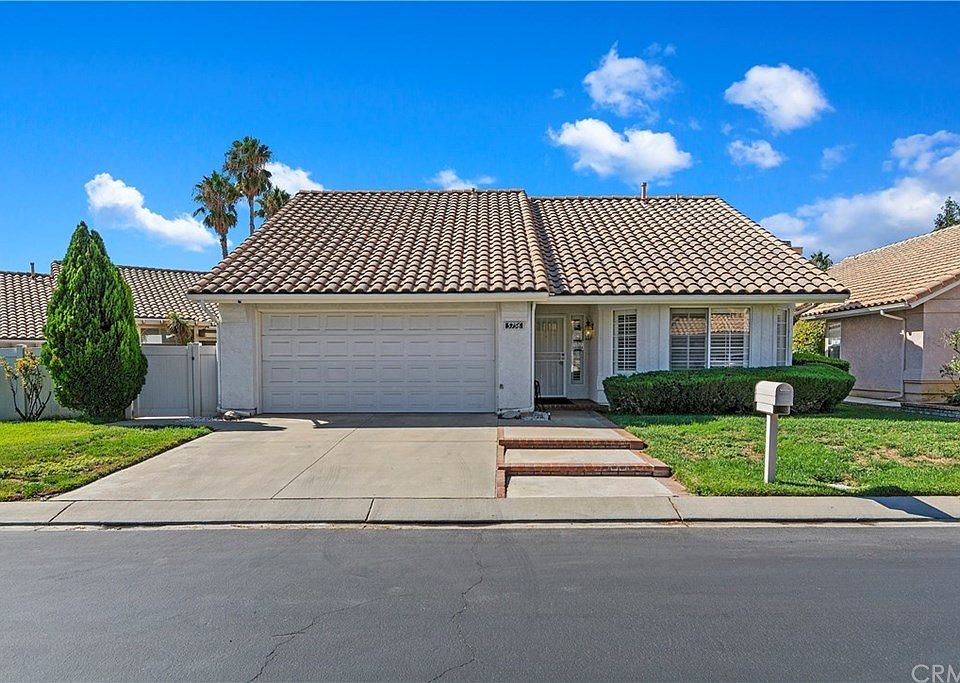 1st image of 5756 Oakmont Dr