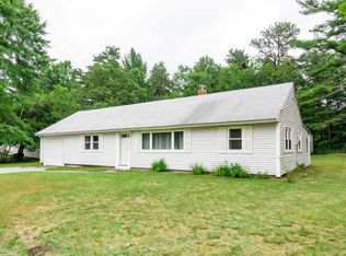 3 Bacon St, Pepperell, MA 01463