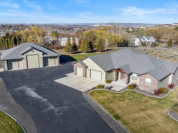 2nd image of 4004 Kiger Rd