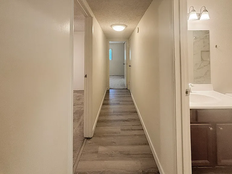 7516 Parkway Dr #1D — Photo 4
