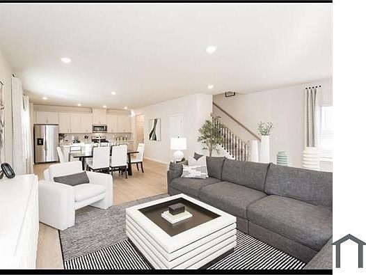 3rd image of 762 Wallace Oak Ln