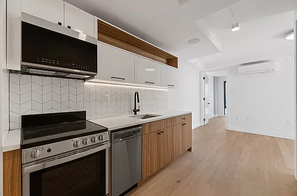 Rented by REAL New York | media 41