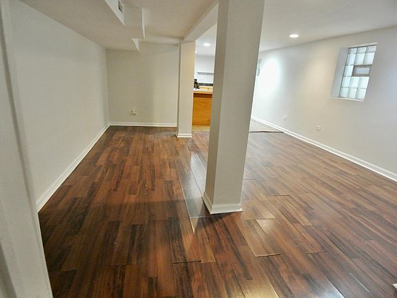 2nd image of 848 N Richmond St