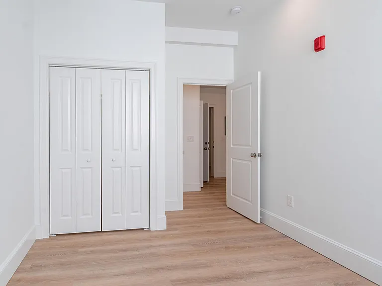 8 Water St #202 — Photo 6
