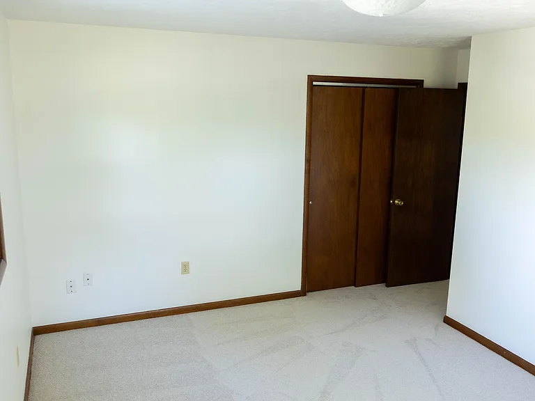 2740 W Bolin Ln — Photo 5