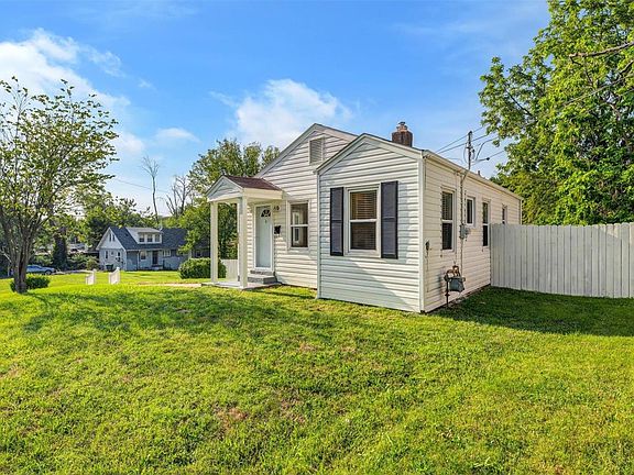 3rd image of 2311 Gardner Dr