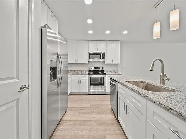 43 Ponce Deleon Dr #B — Photo 11