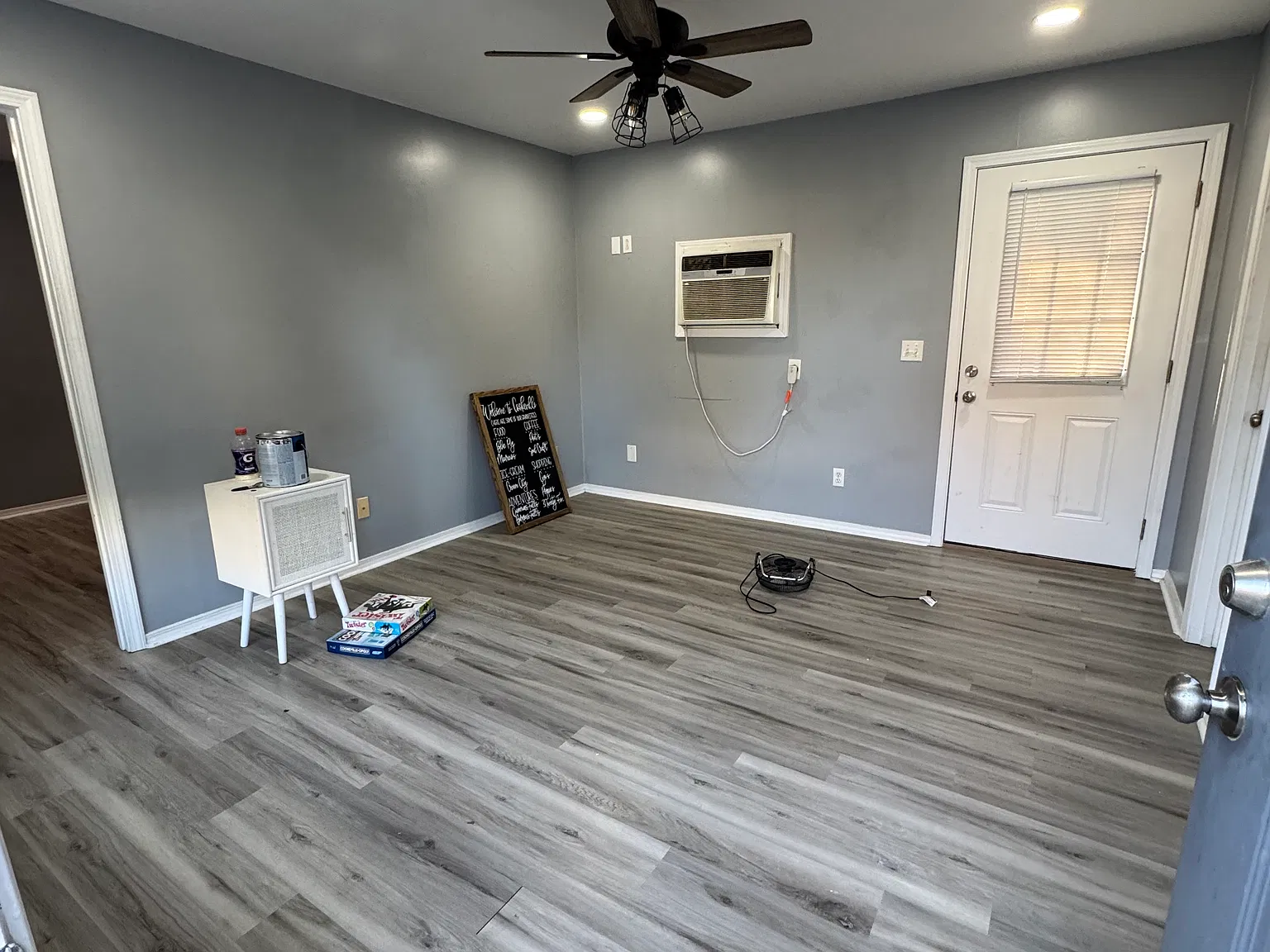 1 bed, 384 sqft, $800 — Photo 2