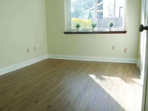 Bedroom with 2 closets, including 1 large walk-in closet 
