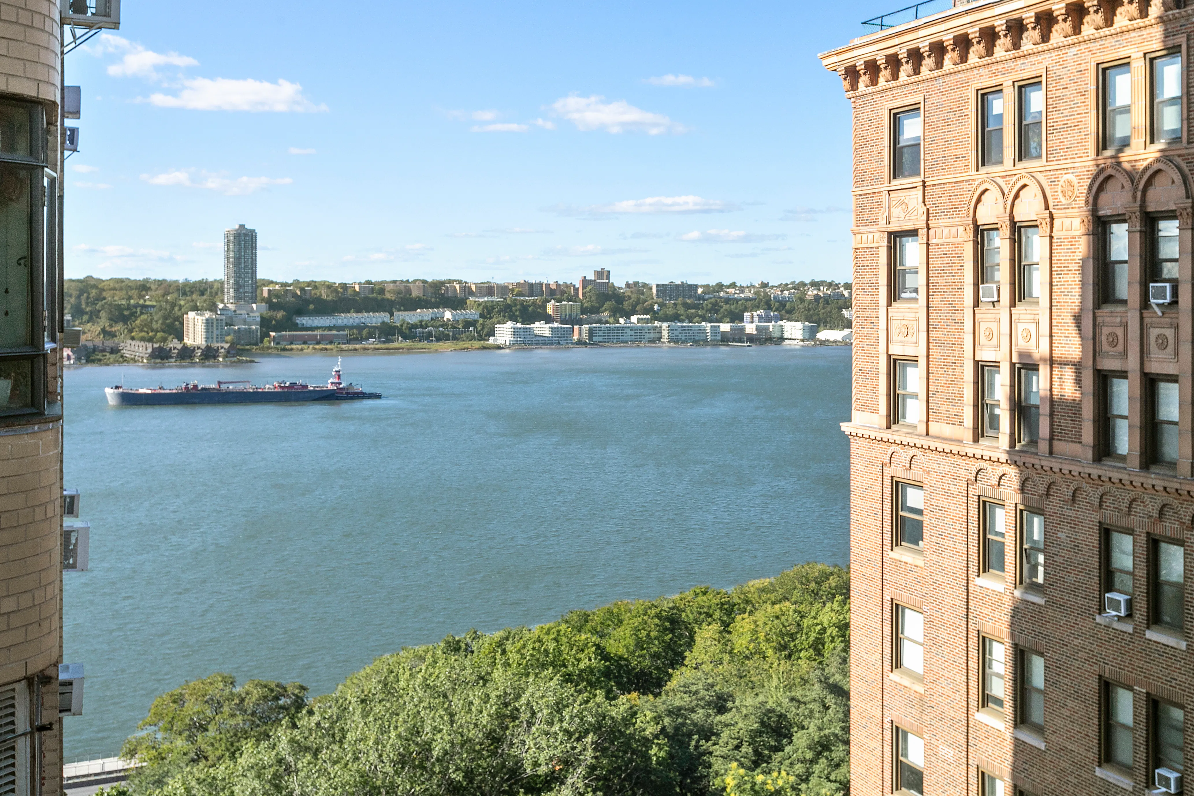 140 Riverside Drive #15O in Upper West Side, Manhattan | StreetEasy