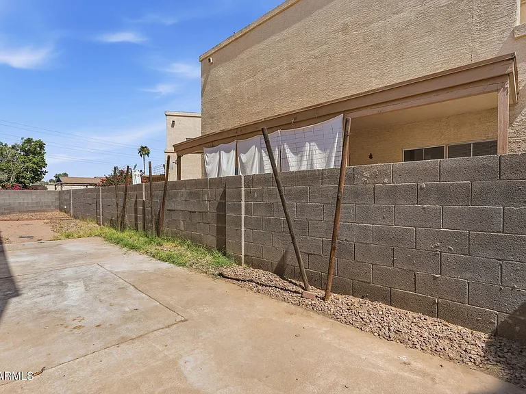1026 W Libra Dr — Photo 30
