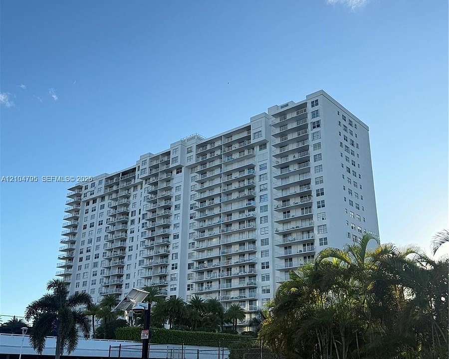 1st image of 2801 NE 183rd St APT 308W