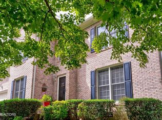 8321 White Ash Ln, Knoxville, TN 37919