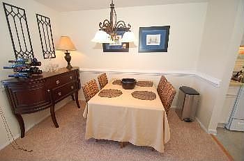 5th image of 9628 Greenmeadow Cir