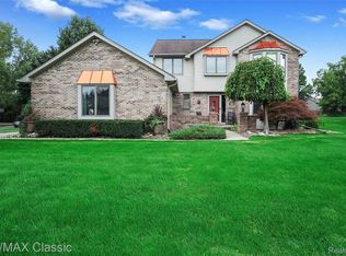 61653 Glenwood Trl, Washington, MI