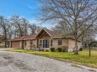 114 Park Pl, La Grange, TX 78945