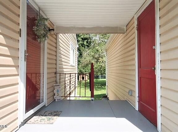 2nd image of 2417 Emoriland Blvd