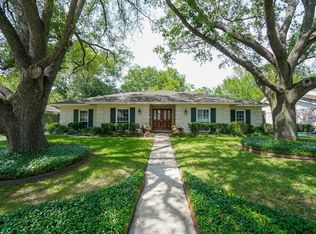 12622 Barryknoll Ln, Houston, TX 77024