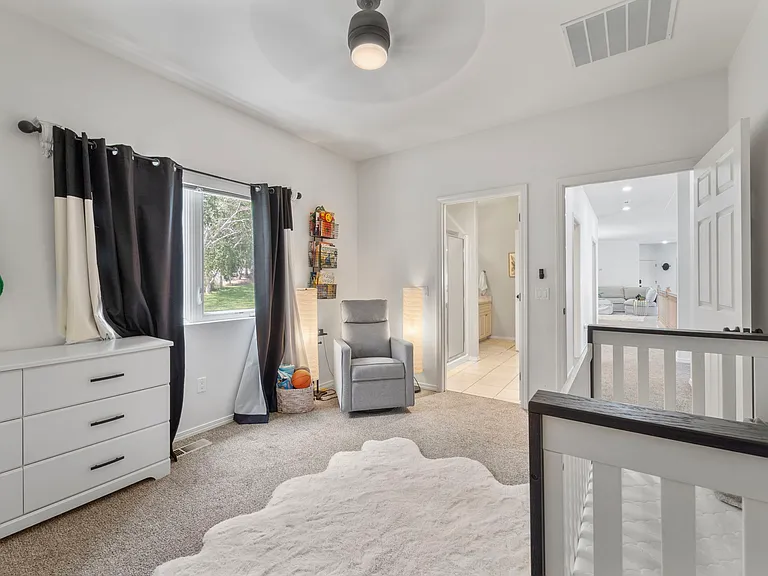 4949 Rau Ln — Photo 29