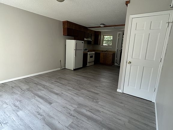 5th image of 930 Sparta Dr APT 103