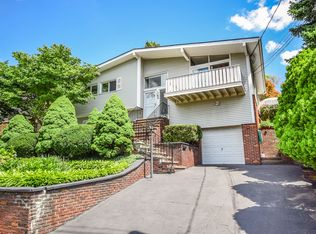 50 Prior Pl, Yonkers, NY 10710