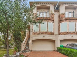 5521 Hidalgo St, Houston, TX 77056