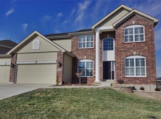 9867 Richmond Cavalry Dr, Saint Louis, MO 63123