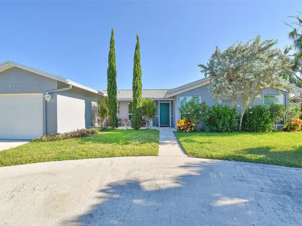 6550 Country Wood Way, Delray Beach, FL 33484