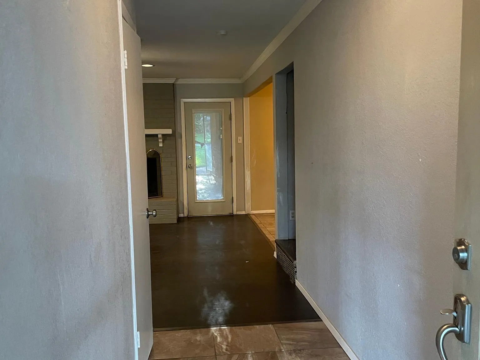 4 bed, 1427 sqft, $2,095 — Photo 4