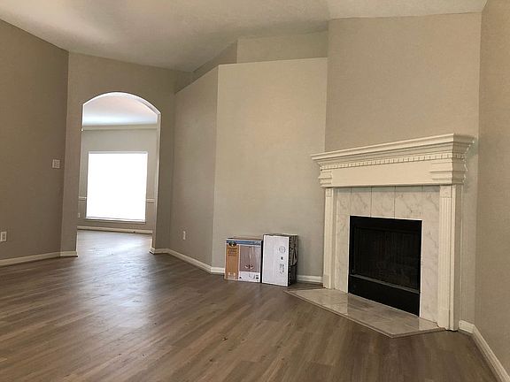 4th image of 3222 Ivory Pointe Dr