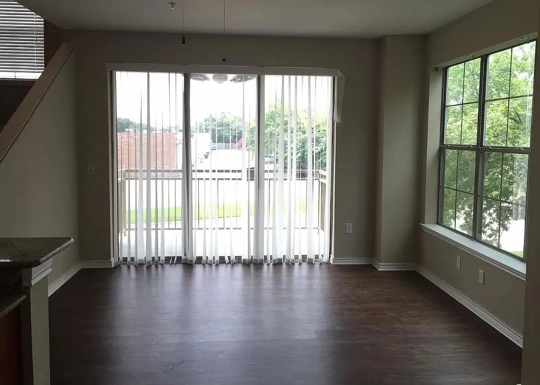 3 bed, 1596 sqft, $2,000 — Photo 3