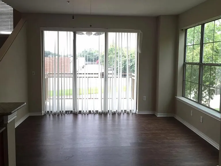 351 George Bush Dr E — Photo 3