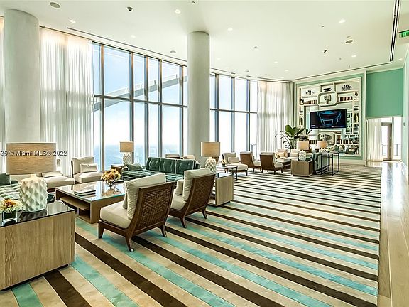 4th image of 15701 Collins Ave #1504