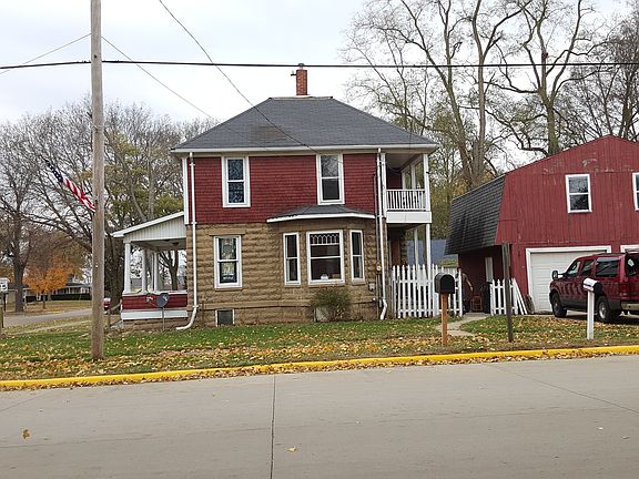 5th image of 329 E Court St