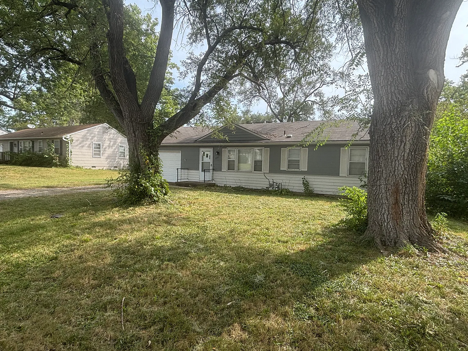 3 bed, 936 sqft, $1,500 — Photo 3