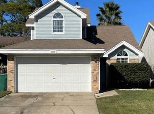 1715 Colonial Ct, Fort Walton Beach, FL 32547